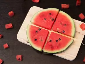 Cum se taie pepenele verde?