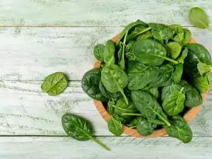 Ce conține spanacul?