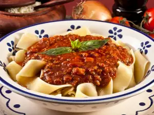 Tagliatelle Bolognese clasice