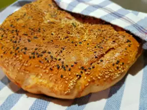 Pâinea turcească Pide (Pide Ekmek)