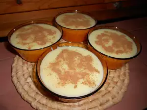 Cremă de vanilie cu amidon