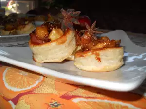 Vol-au-vent cu mere caramelizate