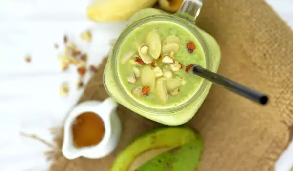 Smoothie cu avocado