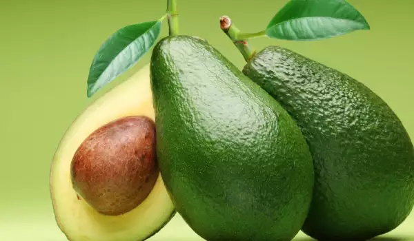Câte grame are în medie un avocado?