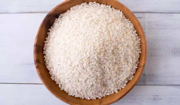Apa de orez - cum se prepară și la ce ajută