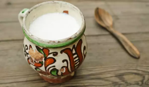 Cum se prepară buttermilk?