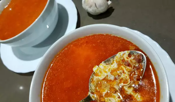 Supă de usturoi împotriva răcelii