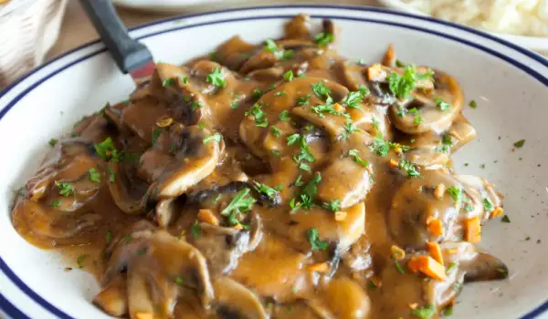 Carne de pui cu Marsala
