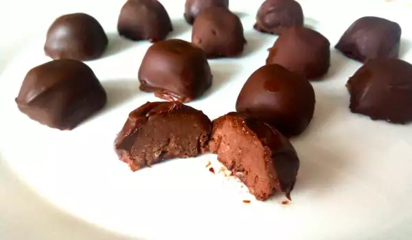 Bomboane de ciocolată cu fasole roșie