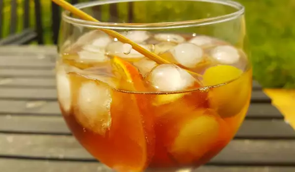 Cocktail cu vermut și rom
