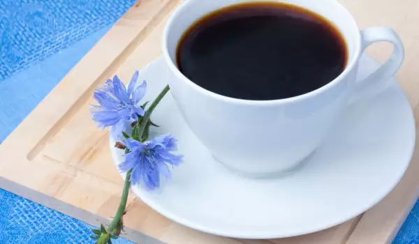 Cafeaua de cicoare este o alternativă la cafea