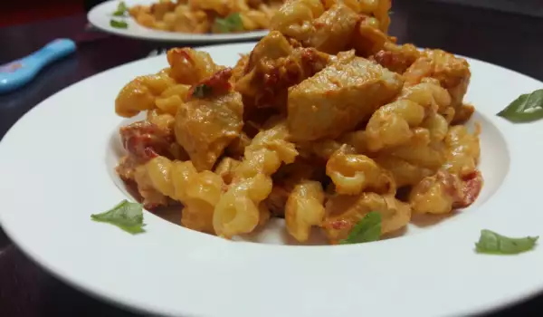 Paste Gemelli cu pui și legume