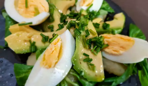 Salată sănătoasă, de ouă