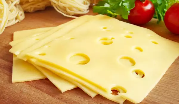 Brânză Emmental
