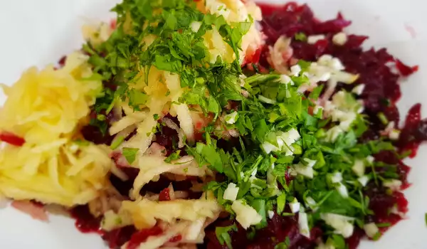 Salată energetică cu sfeclă roșie