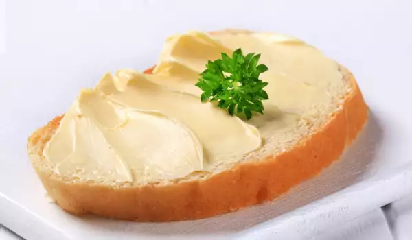 Sandviș cu margarină