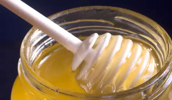 Câtă miere poate fi mâncată zilnic?