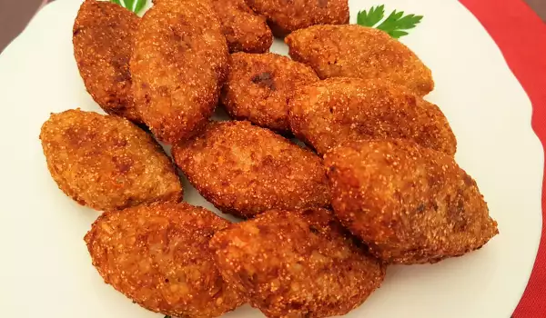 Chiftele turcești umplute (Ichli Küfte)
