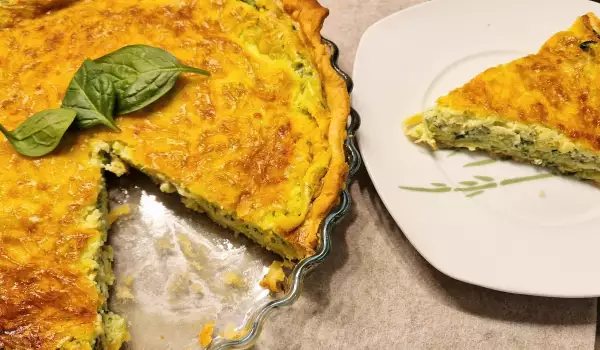 Quiche cu spanac, cheddar și emmental