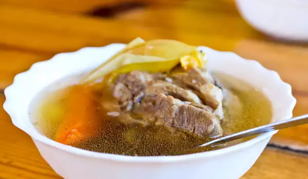 Ciorbă de miel