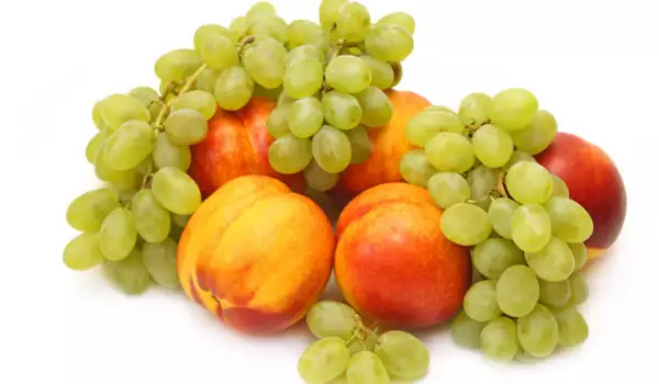Diferite tipuri de nectarine