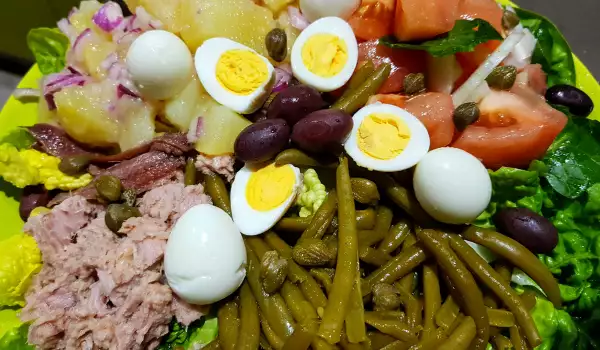 Rețeta originală de salată Nicoise