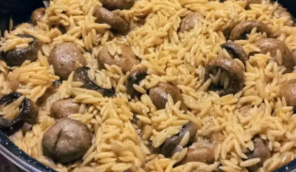 Orzo cu ciuperci întregi