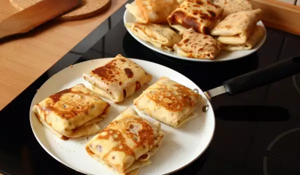 Clătite sărmăluțe