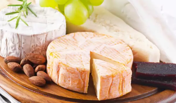 Brânză italiană Pecorino