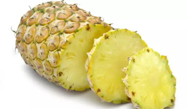 Cum se decojește ananasul?