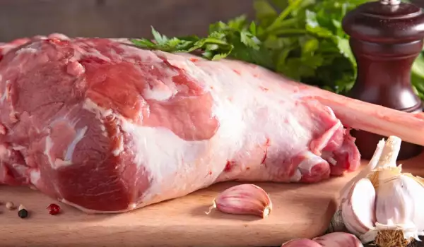 Carne de miel crudă