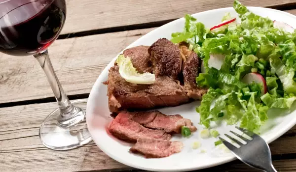 Vin și carne