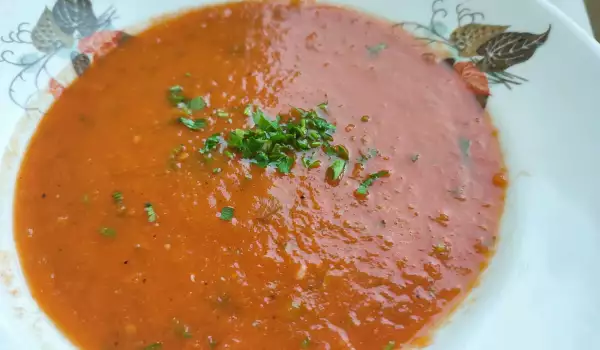 Supă delicioasă de roșii după rețeta mamei
