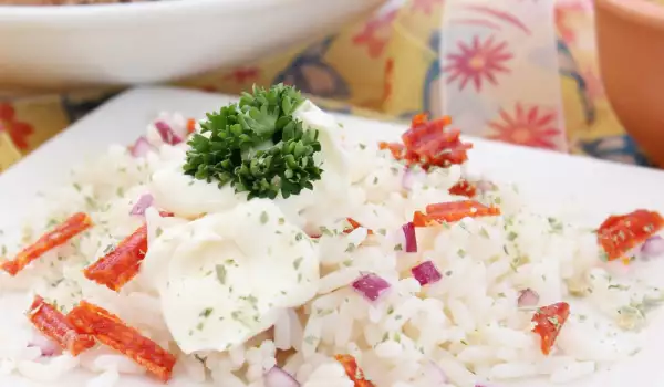 Salată de orez pentru un metabolism rapid