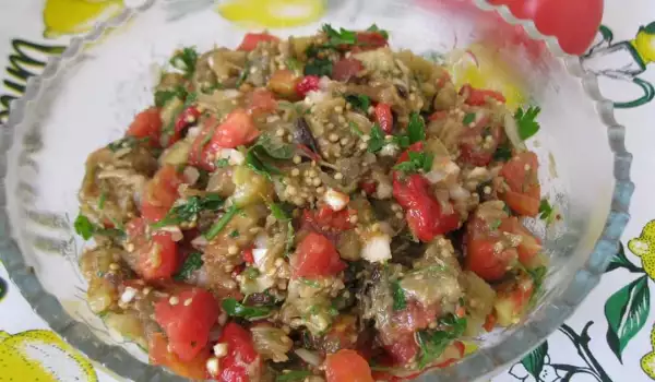 Salată de vinete și ardei copți