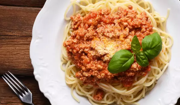 Spaghete Bolognese clasice