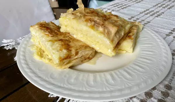 Rețeta originală pentru plăcinta sârbească - Gibanița