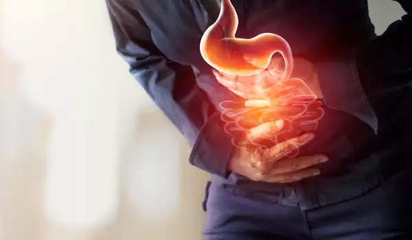 Arsuri la stomac după consumul de alimente iuți