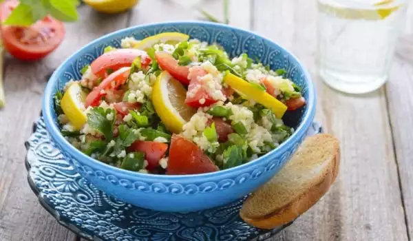Salată de bulgur