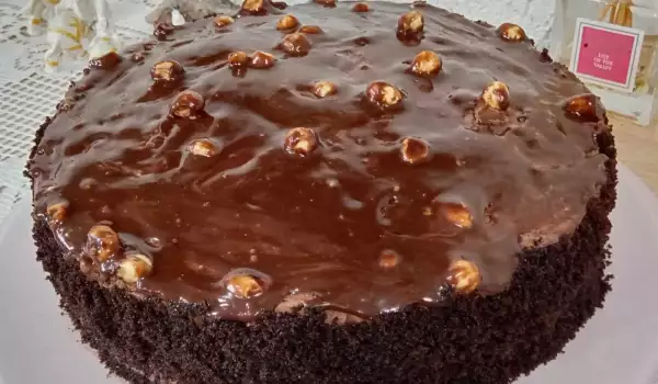 Tort de ciocolată cu biscuiți Oreo