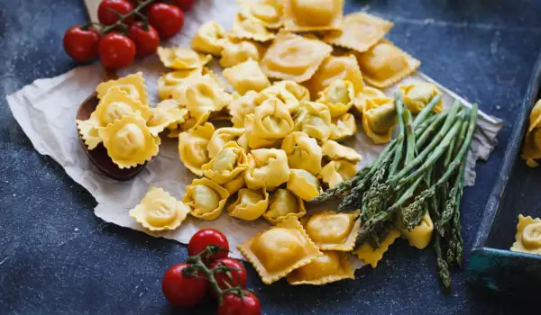Care este diferența dintre tortellini și ravioli?