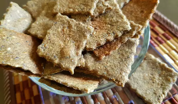 Crackeri cu quinoa și trei tipuri de semințe