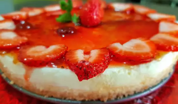 Cheesecake de căpșuni, fără coacere