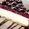 Cheesecake cu dulceață de afine și suc de fructe de pădure