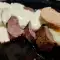 Magret de rață cu sos foie gras