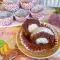 Cupcakes cu cacao, crema de brânză și nuca de cocos