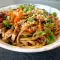 Noodles cu legume și carne