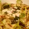 Salată de dovlecei și brânză Burrata