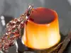Cum ne dăm seama dacă este gata crema caramel?