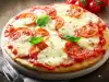 Pizza Margherita simplă